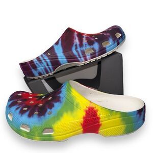 Crocs Classic Rainbow Tie Dye Clogs Men's 9 Women's 11